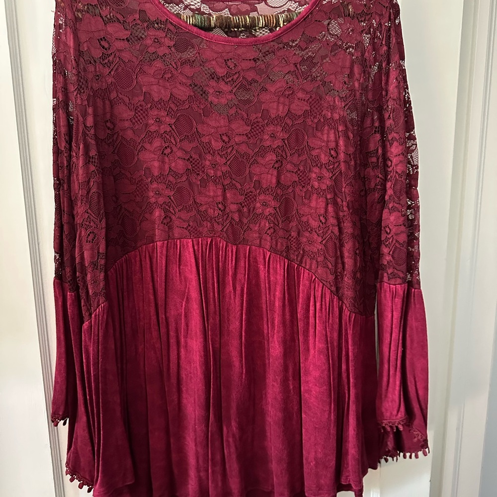 Signature Studio Burgundy Lace Women's Blouse